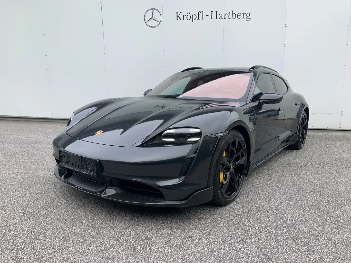 Porsche Taycan Turbo S Cross Turismo PANO,LED,HEAD UP Grau - 2