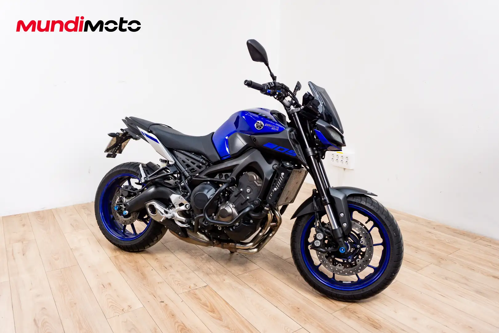 Yamaha MT-09 - 2