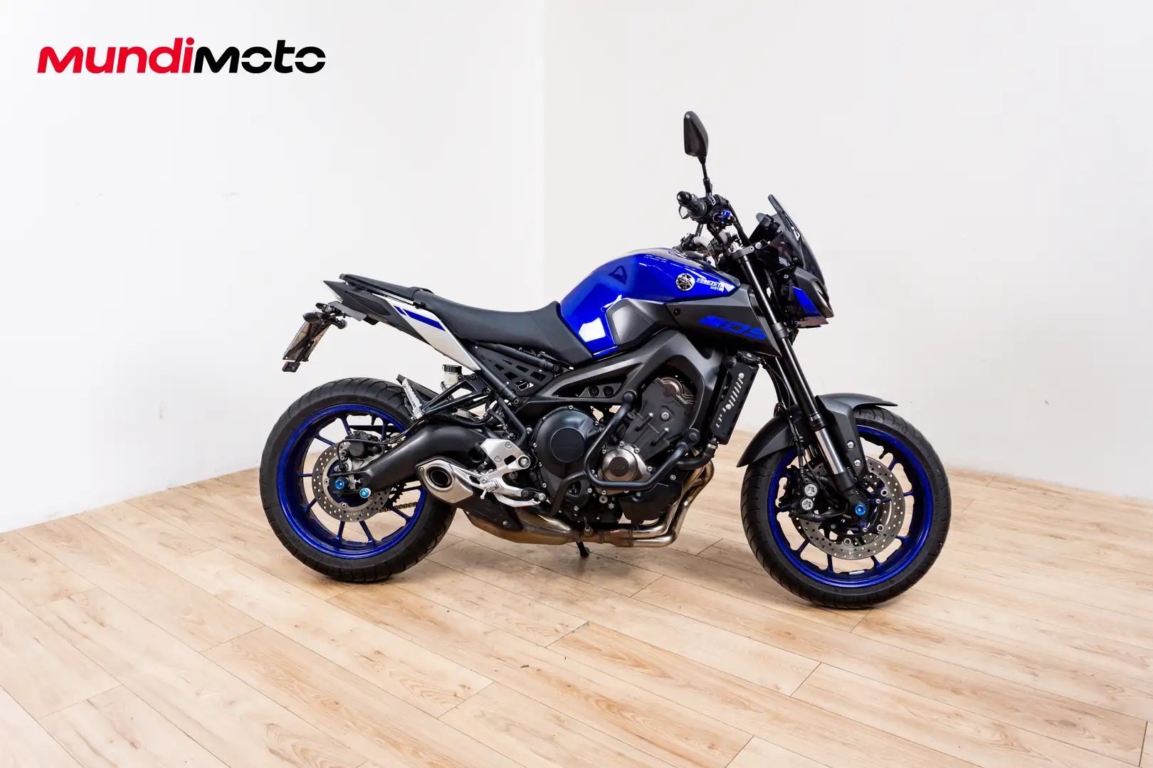 Yamaha MT-09 - 1