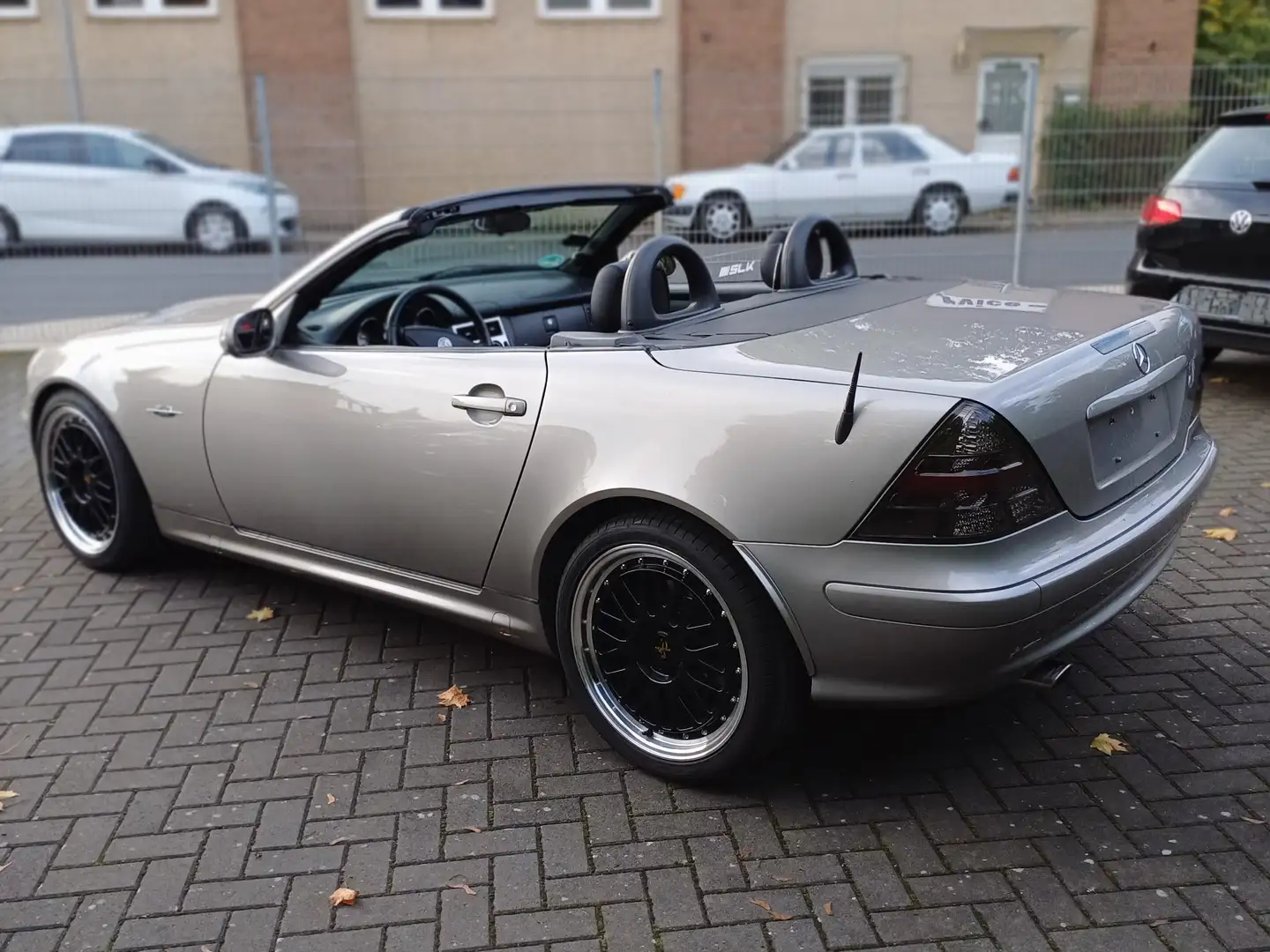 Mercedes-Benz SLK 200 SLK 200 Kompressor (170.)KLIMA SERVO ZV TOP ZUST. Silber - 1