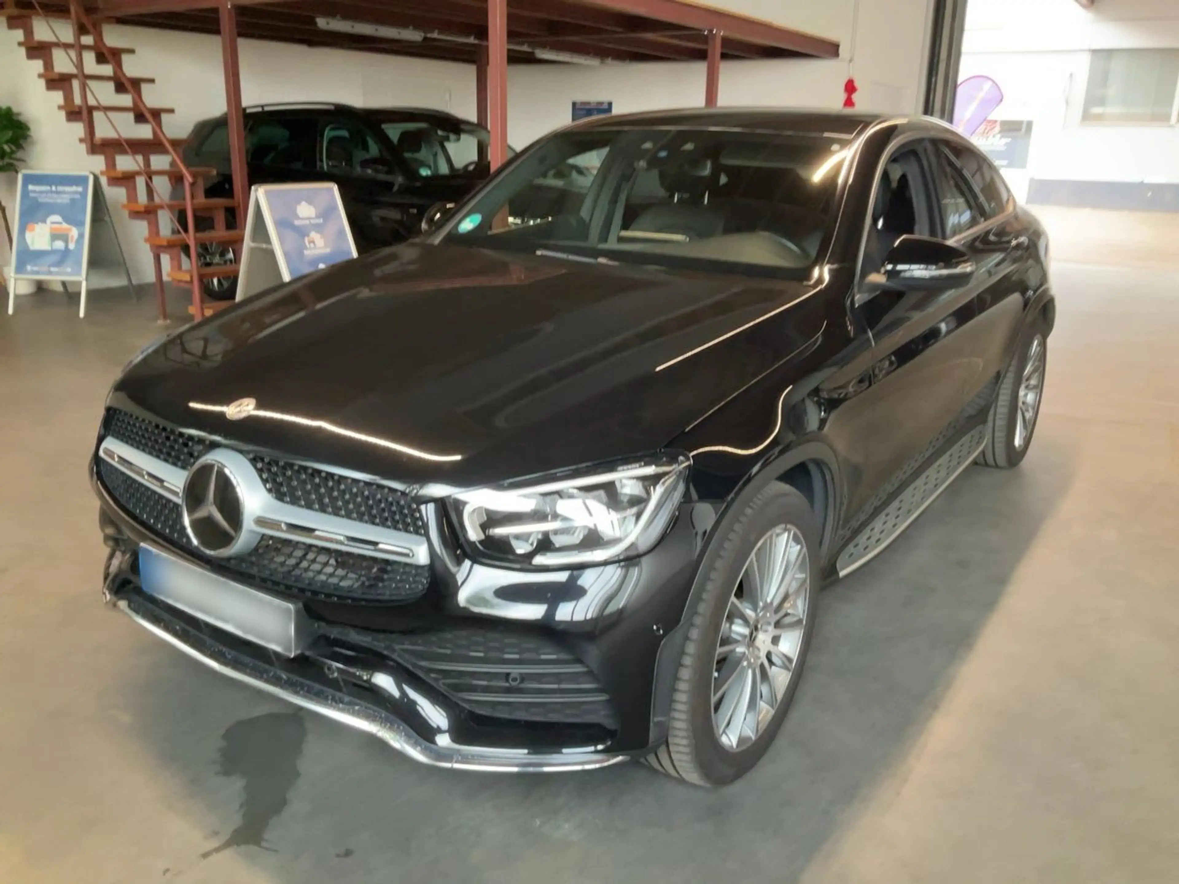 Mercedes-Benz G 200 4MvAMG-LINE*AHK*WIDE-SCREEN*KAMERA*AMBIENTE