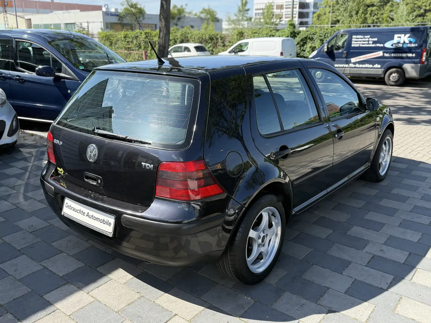Volkswagen Golf 1.9 TDI Trendline Klima 5Türe Tüv Neu ! Siyah - 2