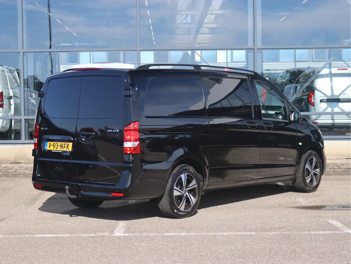Mercedes-Benz Vito 119 CDI L2 Select | CLIMA/CRUISE/360˚ CAMERA | Cer Zwart - 2