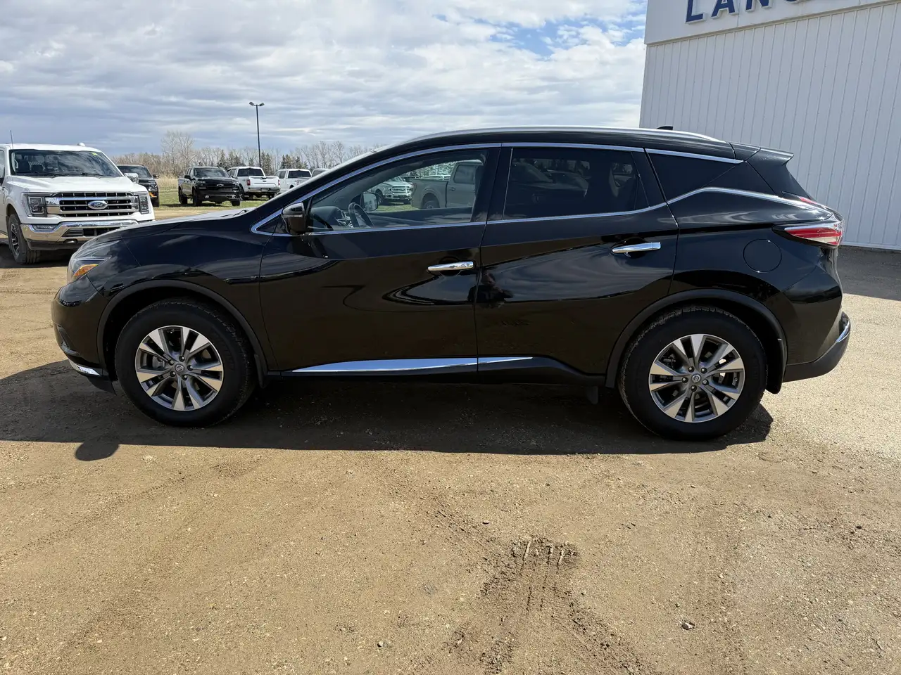 Nissan Murano снимка Nissan Murano