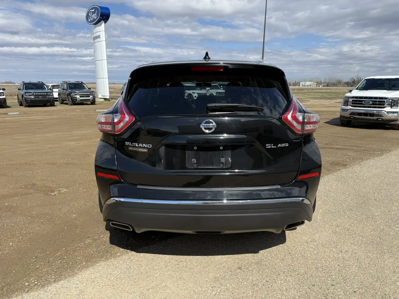 Nissan Murano снимка Nissan Murano