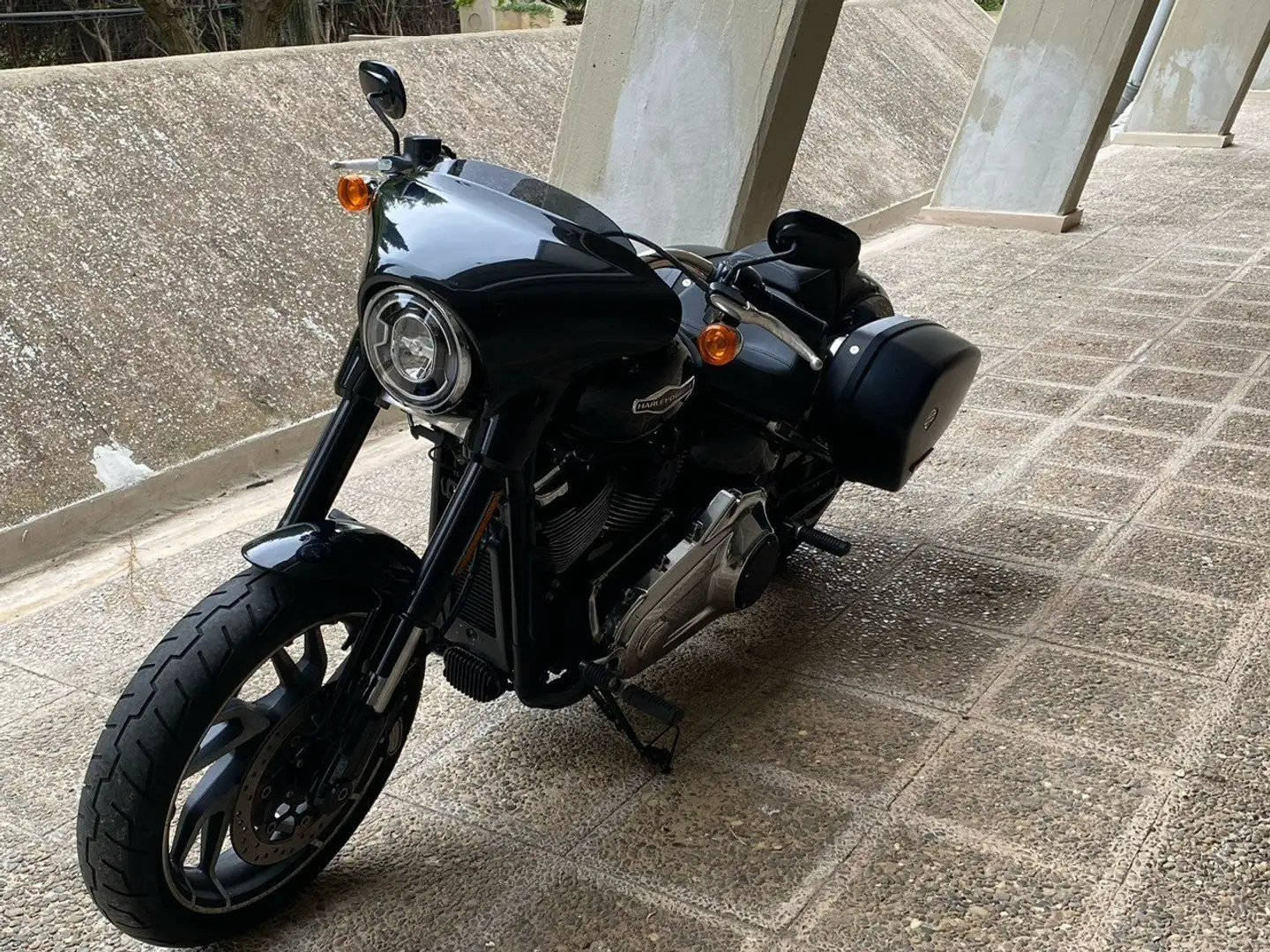 Harley-Davidson Sport Glide 2018 Чорний - 2