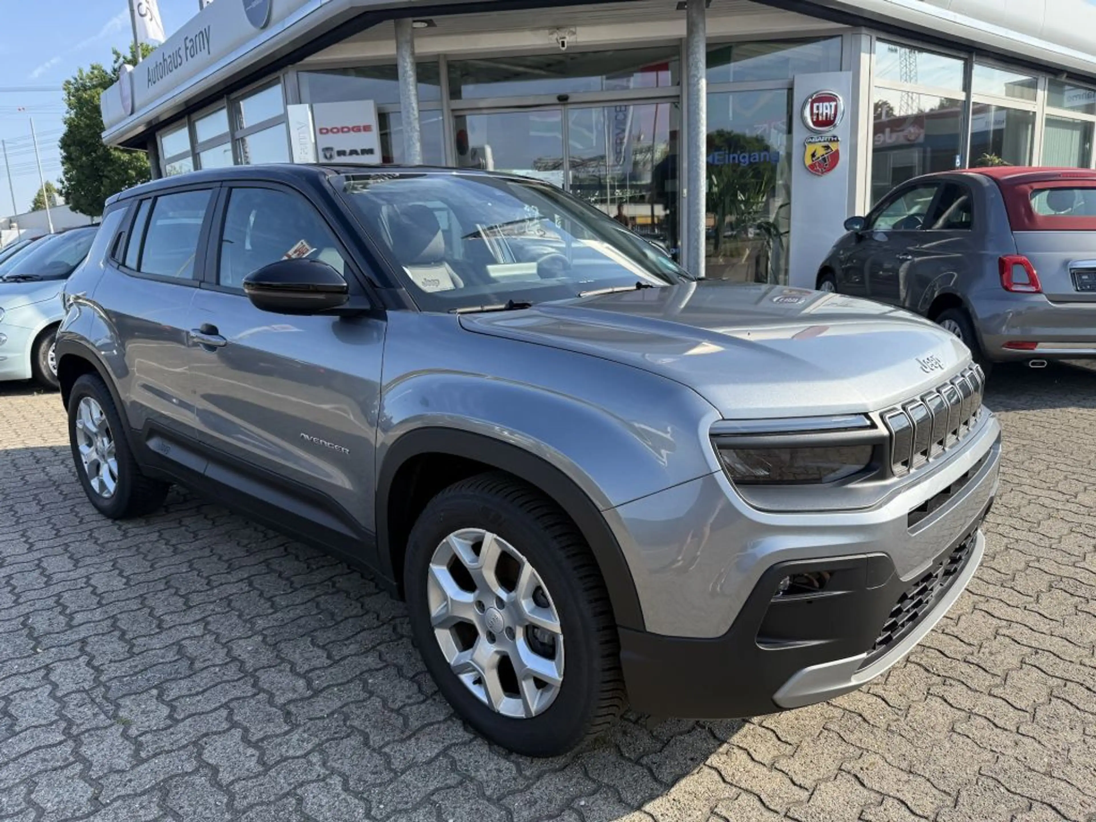 Jeep Avenger 1.2 GSE T3 Turbo-Benzin GDI Altitude — photo 3