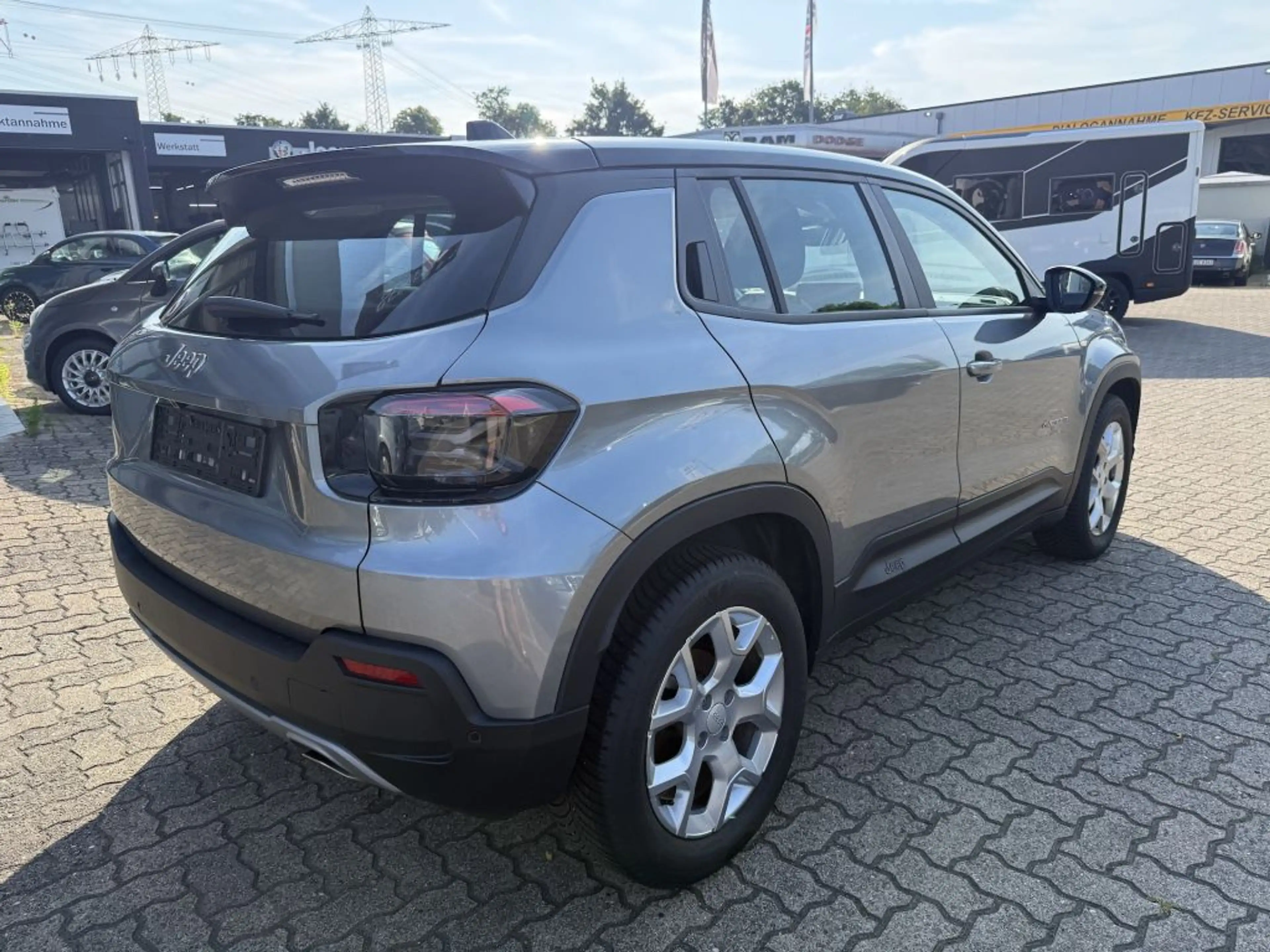 Jeep Avenger 1.2 GSE T3 Turbo-Benzin GDI Altitude — photo 5