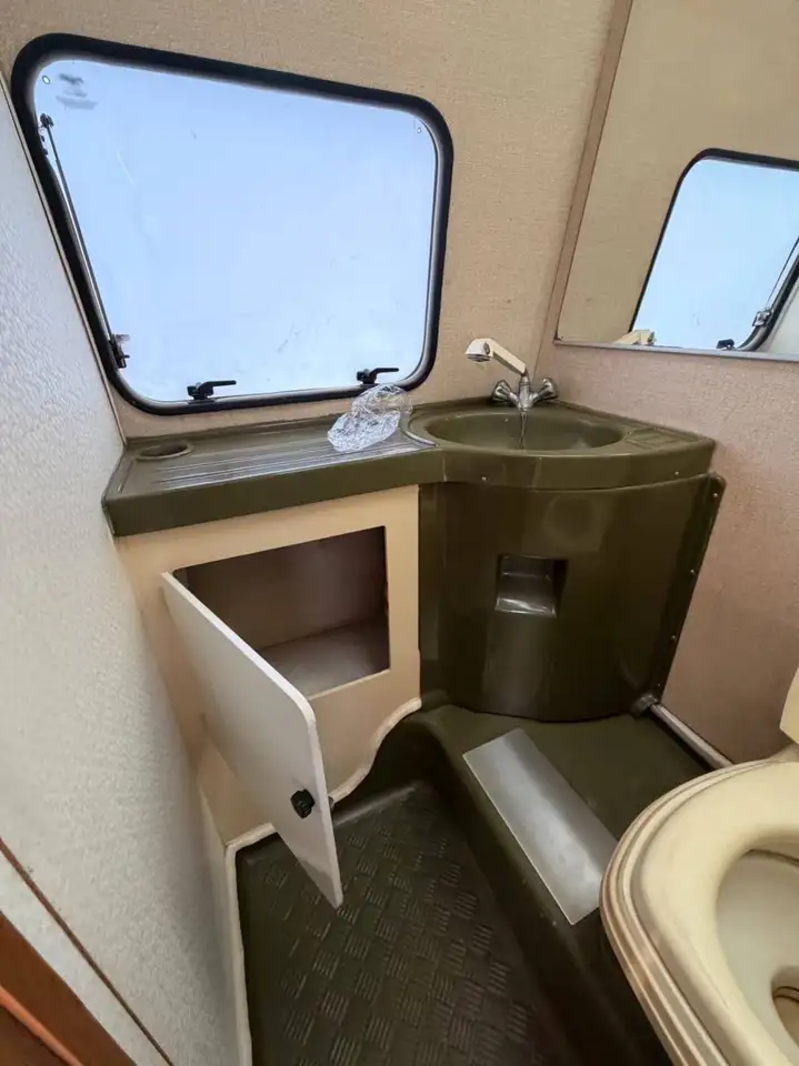 Fiat Ducato 280 NT25, allestimento Laika, foto 7