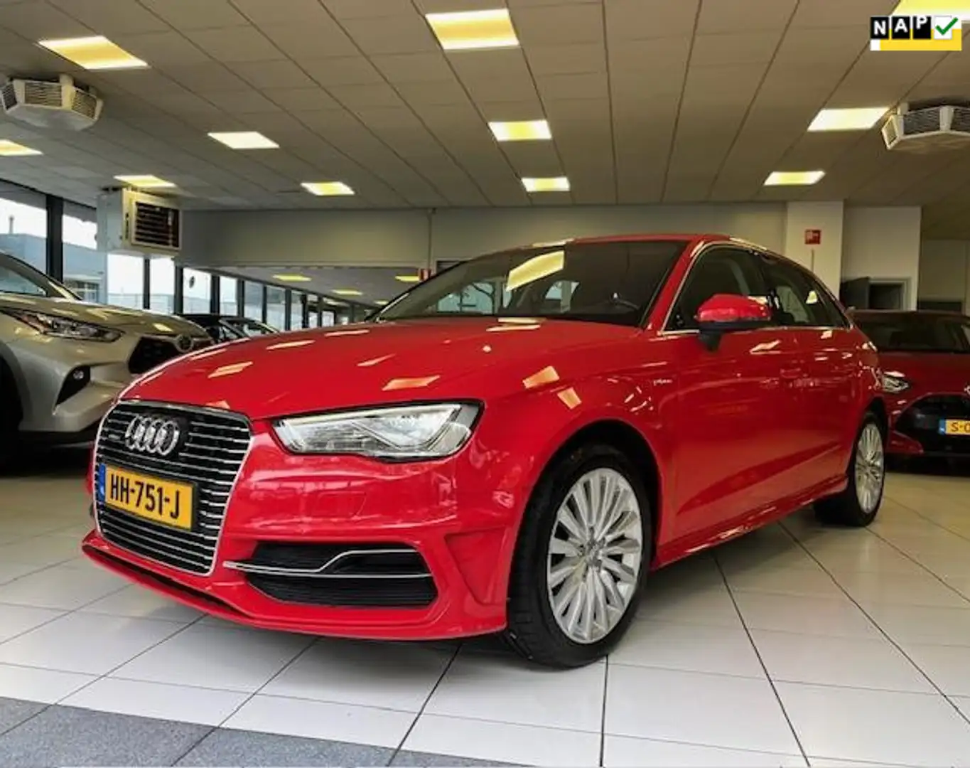 Audi A3 Sportback 1.4 e-tron PHEV Attraction Pro Line plus Rouge - 1
