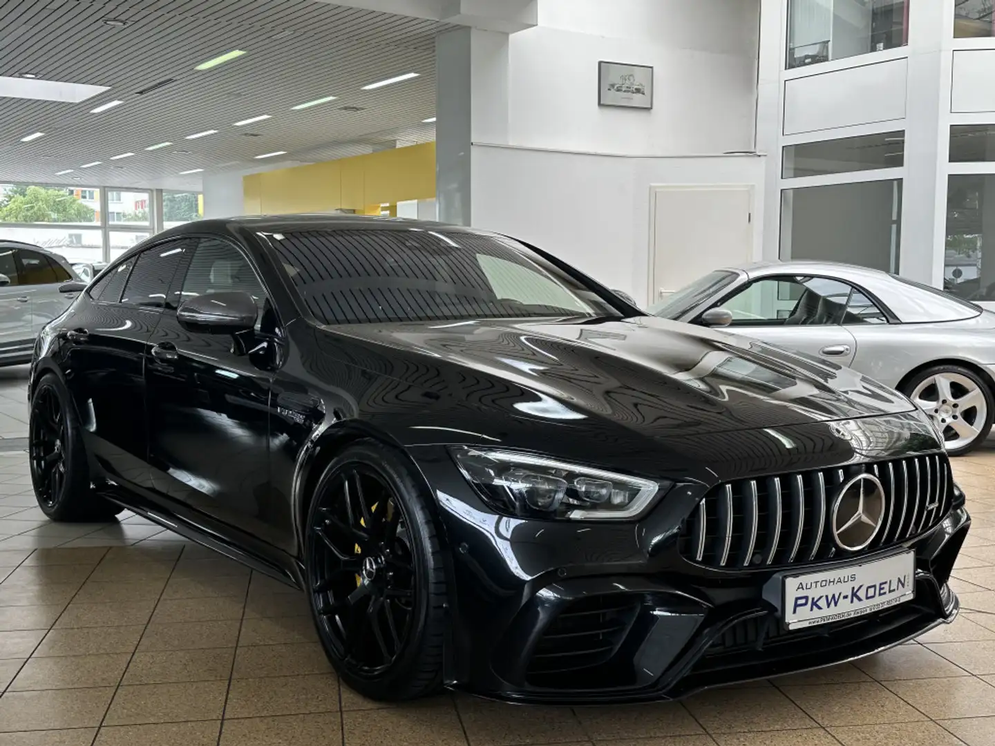 Mercedes-Benz AMG GT 63 S 4M+*AERODYNA*HuD*CARBON*NiGHT*ESSD* Schwarz - 2