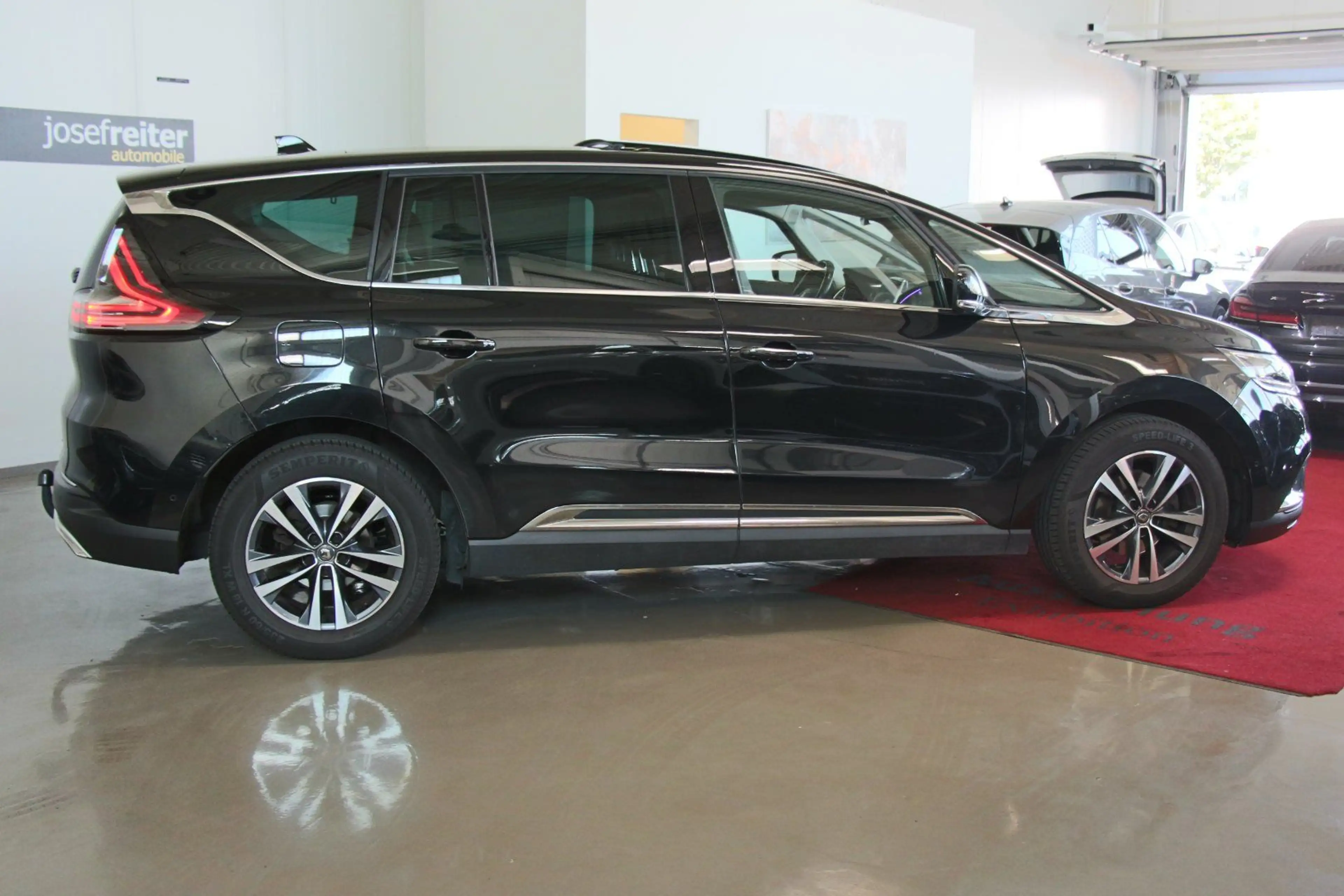 Renault Espace Techno Blue dCi 160 EDC — photo 11