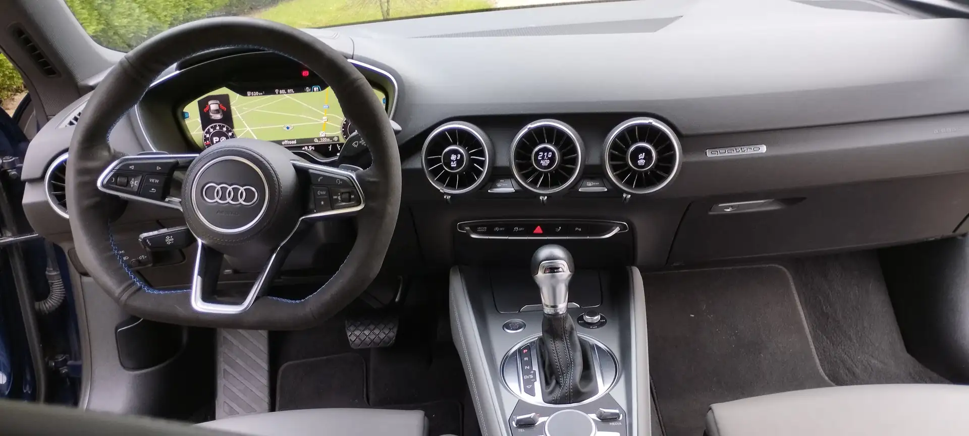 Audi TT 2.0 230CV Quattro S tronic Sline Blauw - 2