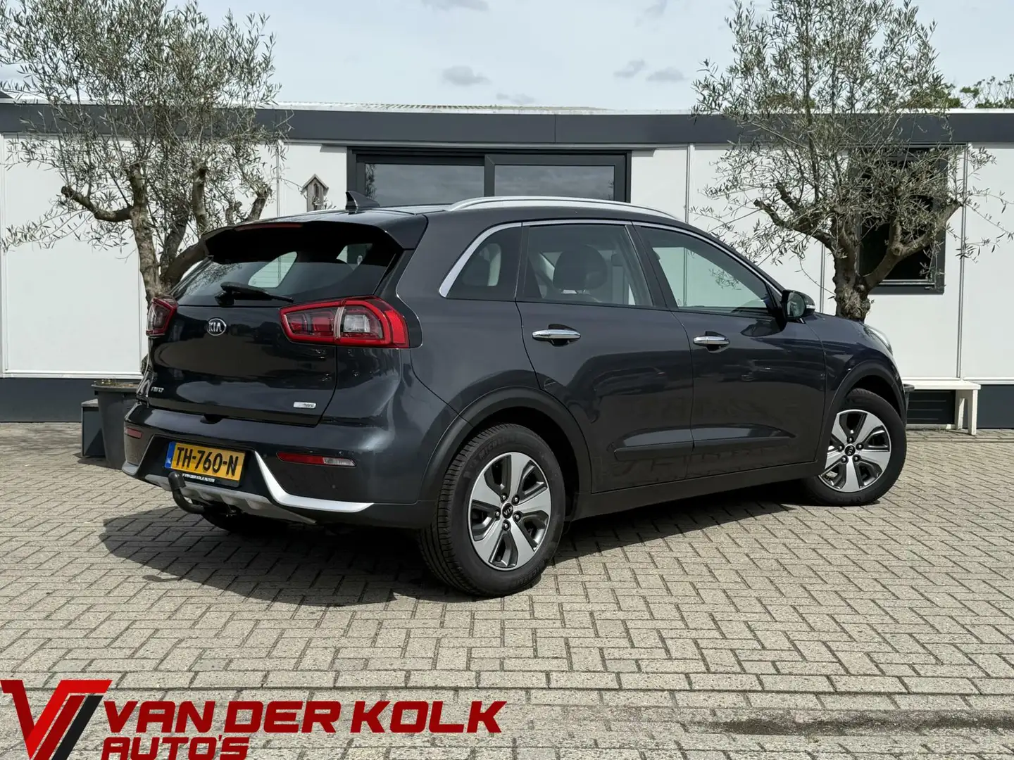 Kia Niro 1.6 GDi Hybrid DynamicLine Navi Cruise Climate Cam Grijs - 2