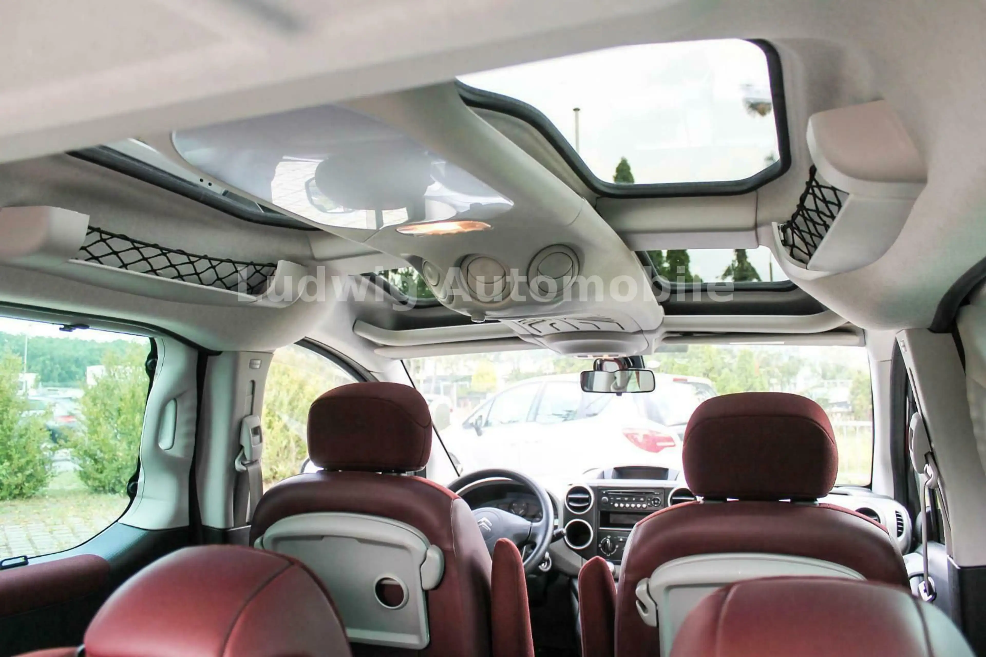 Citroen Berlingo Kombi *Klima*Einparkhilfe — photo 14