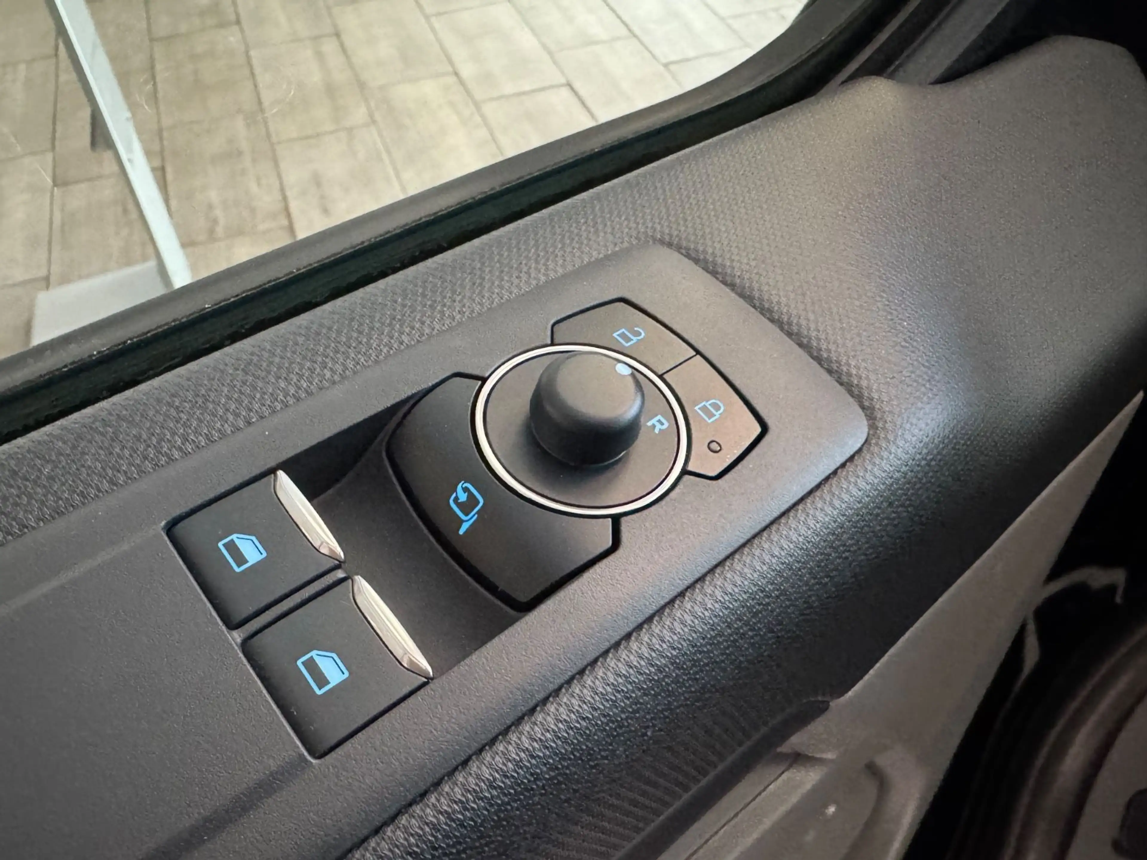 Ford Tourneo Custom L2 *AHK*ACC*8 Sitzer* — photo 10