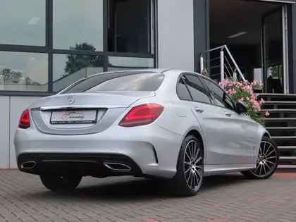 Annonce voiture d'occasion Mercedes-Benz C 300 - CARADIZE