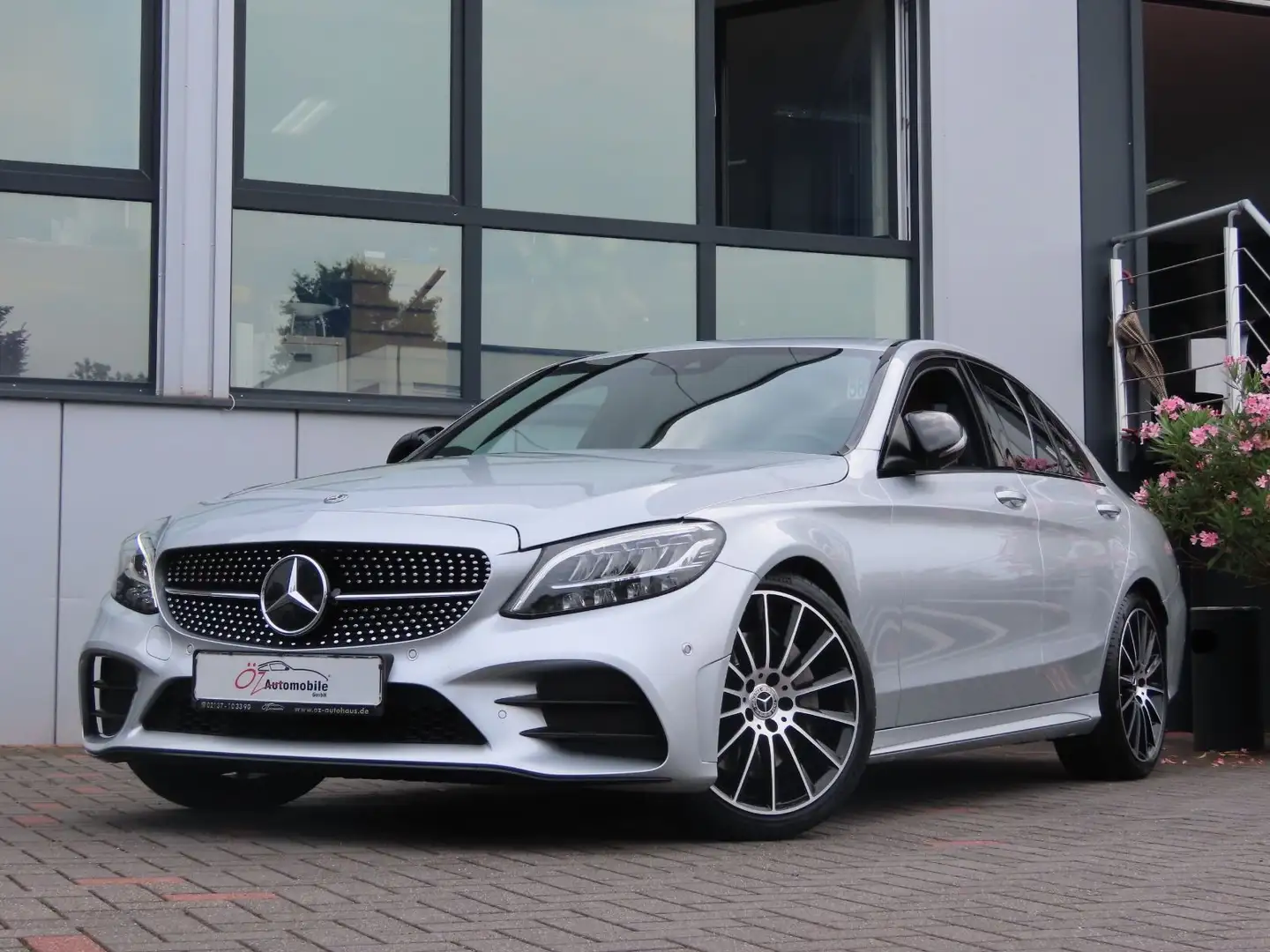 Mercedes-Benz C 300 d 9G-Tronic AMG Line Night-Paket Wides.Co. Silver - 2
