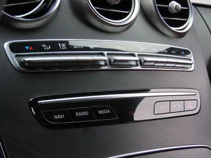 Annonce voiture d'occasion Mercedes-Benz C 300 - CARADIZE