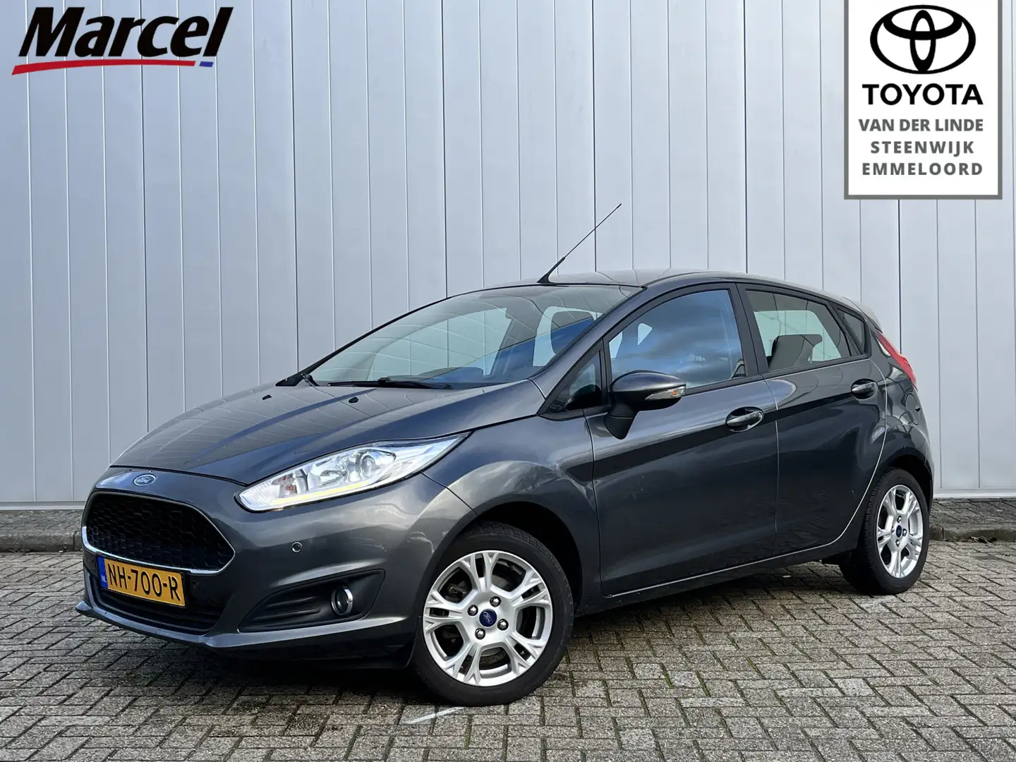 Ford Fiesta 1.0 Style Ultimate 80 PK NL Auto Cruise Airco PDC Gris - 1