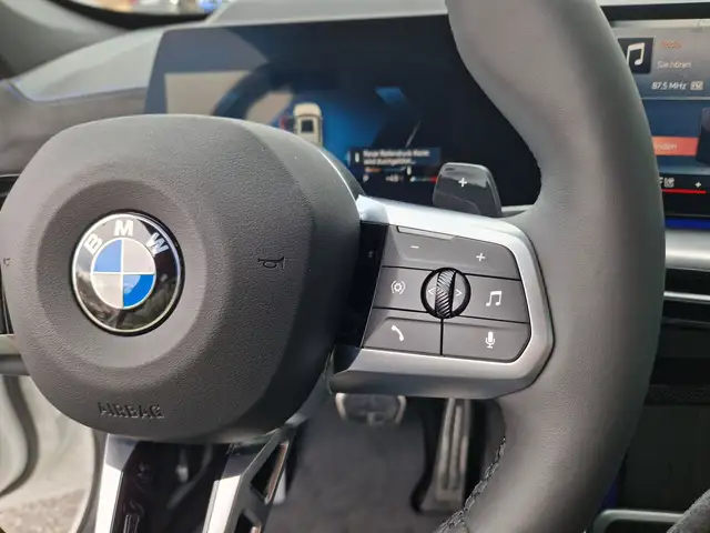 BMW X1 xDrive20d Ansicht 9