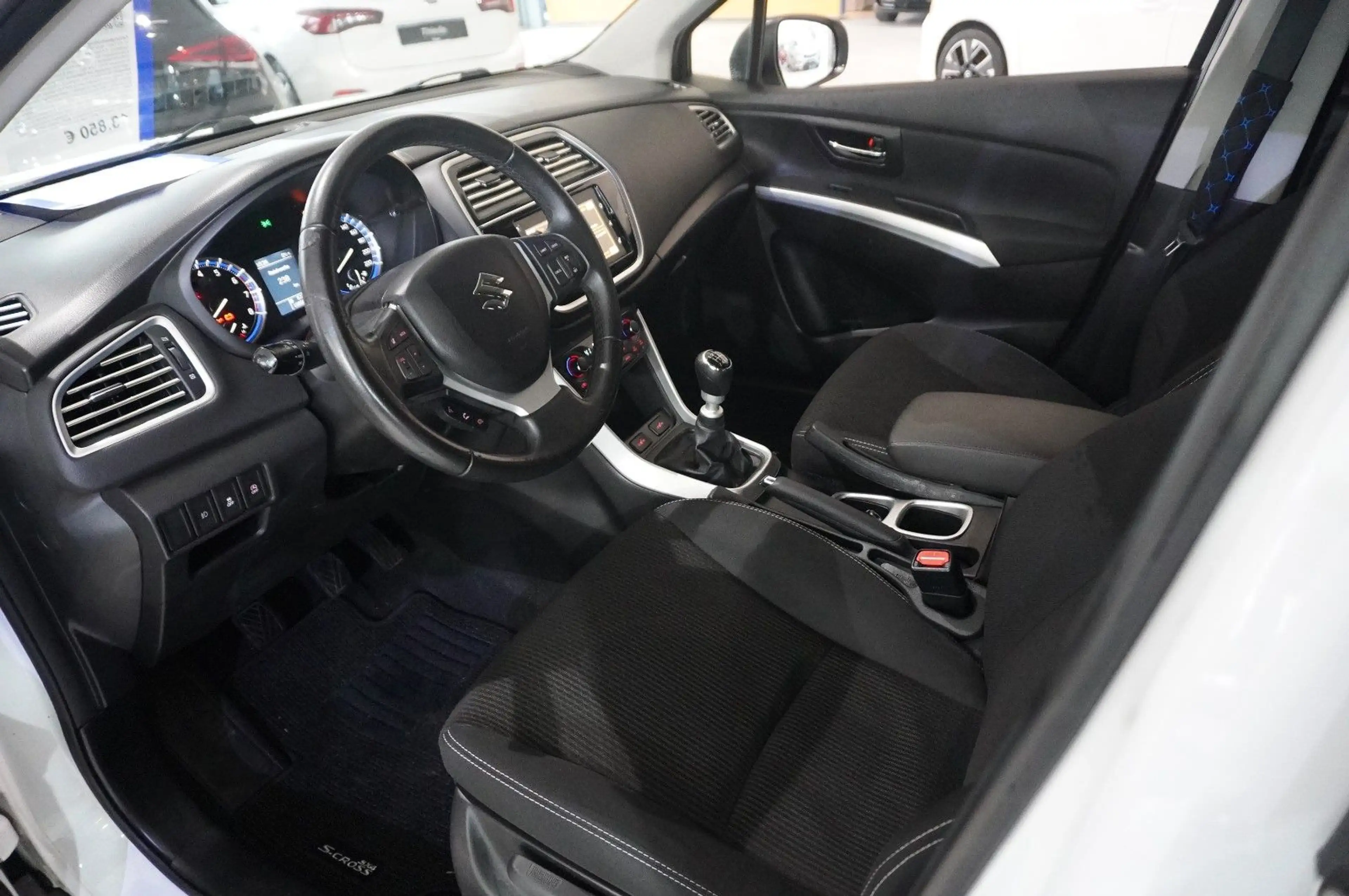 Suzuki SX4 1.4 BOOSTERJET HYBRID NAVI/LED/SH/KAMERA/AHK — photo 12