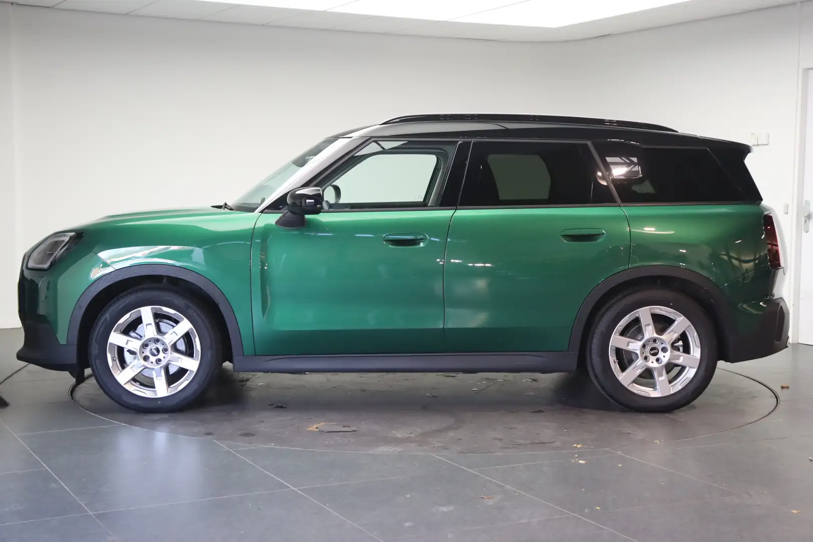 MINI Countryman E / Classic / Pakket M Plus / 18" Asteroid Spoke Groen - 2