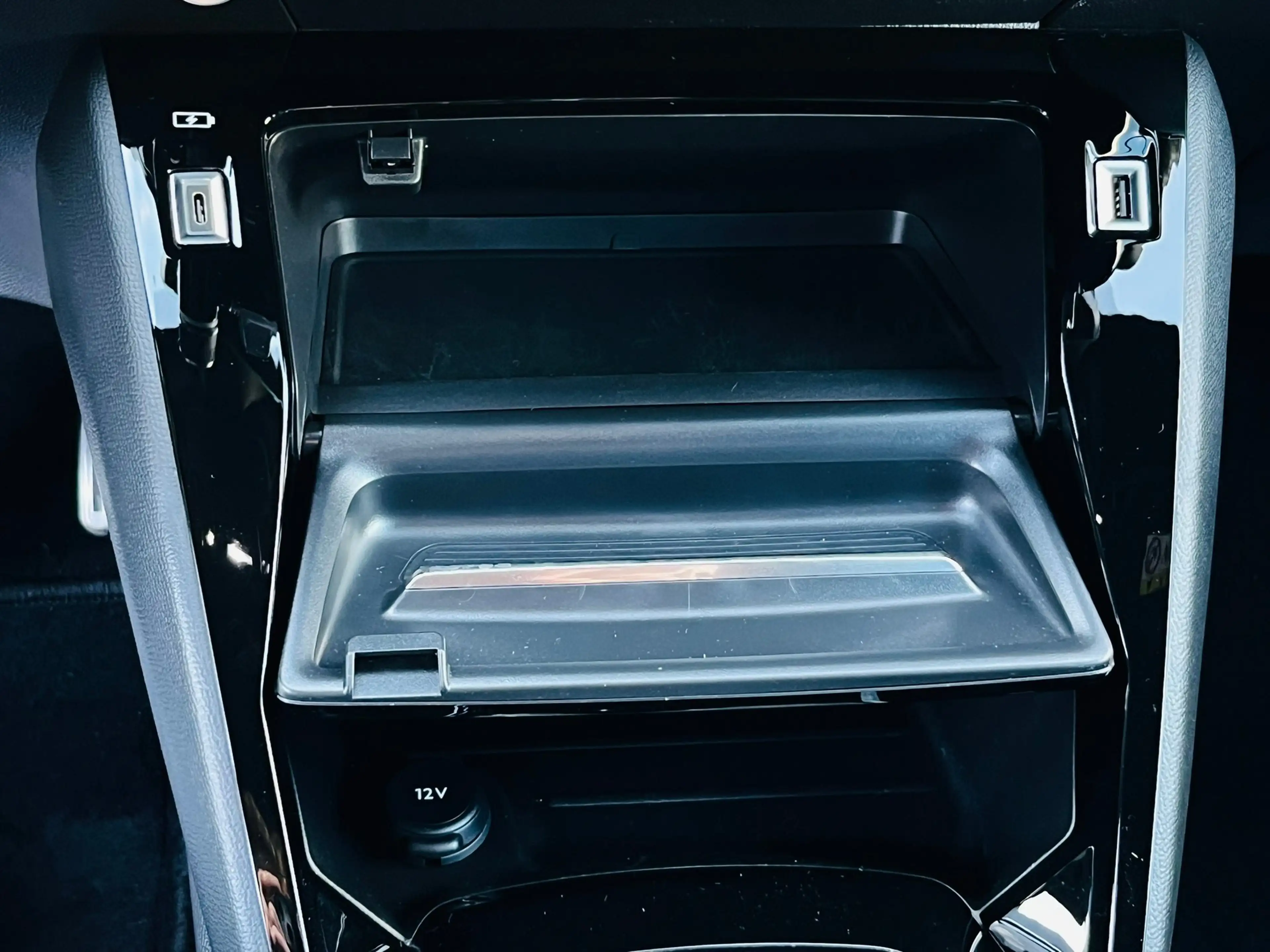 Peugeot e-208 EV GT 350 50 kWh Adaptive Cruise Control | Elektri — photo 30