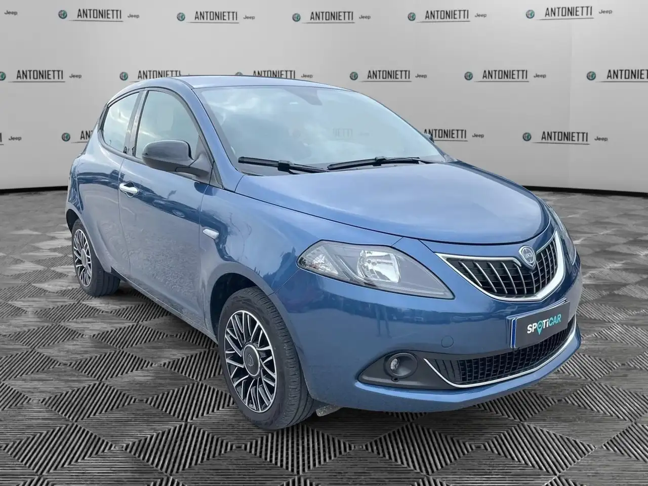 Lancia Ypsilon 2024