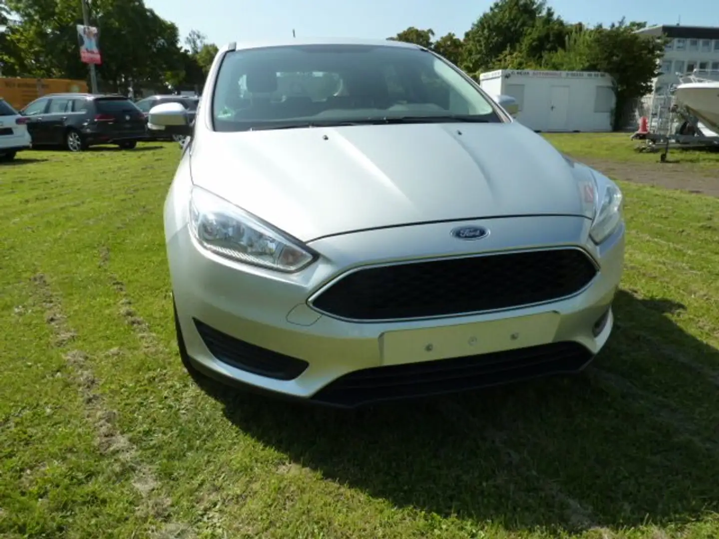 Ford Focus 5trg. Klima TOP! nur 59.731 km! ALLE Service Ford! Silber - 2