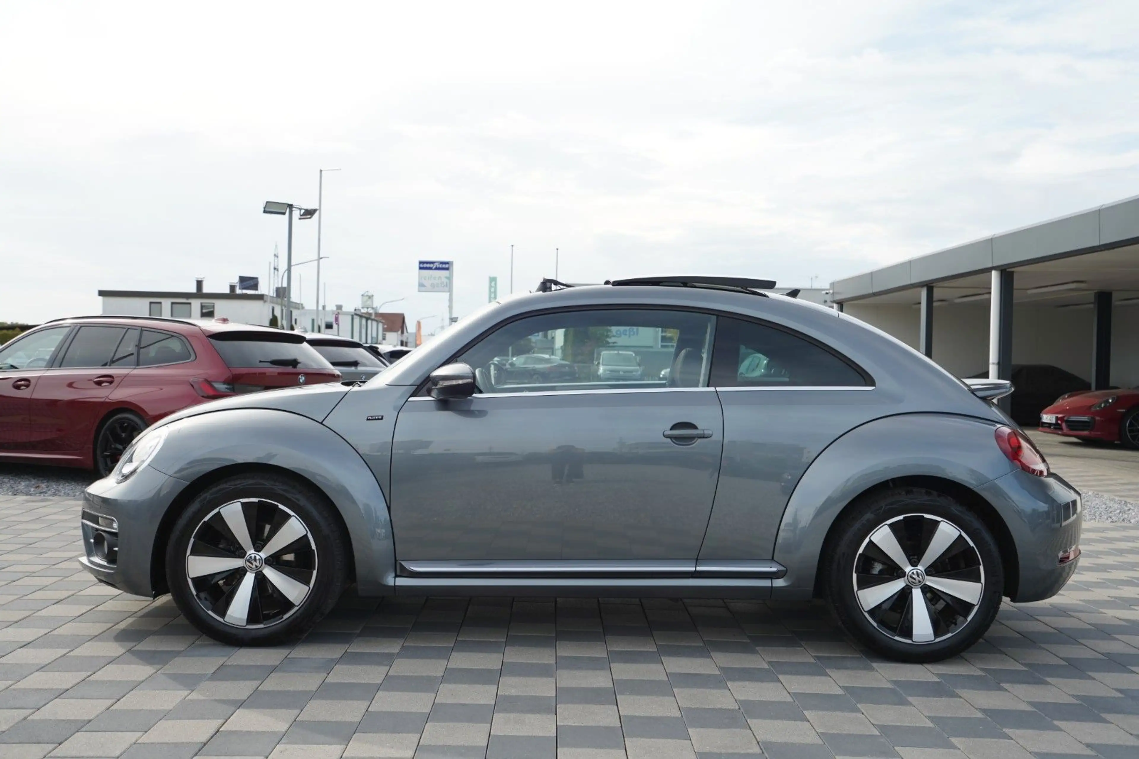 Volkswagen Beetle 1.4 Allstar*DSG*1.Hand*Pano*Kamera*Navi* — photo 8