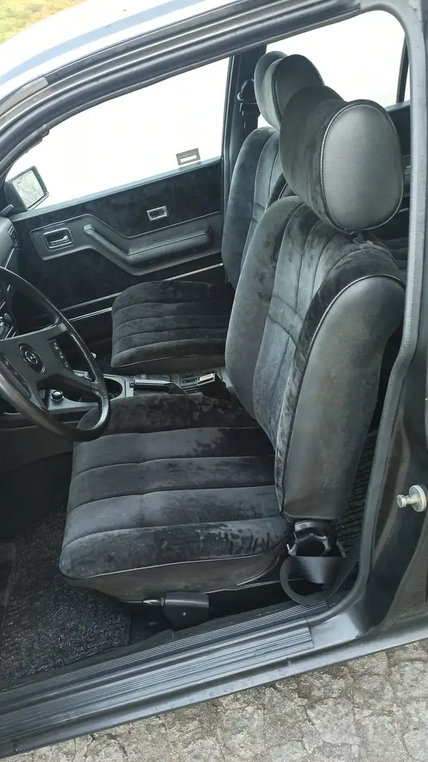 Opel Senator Senator 3.0i CD CD Brown - 2