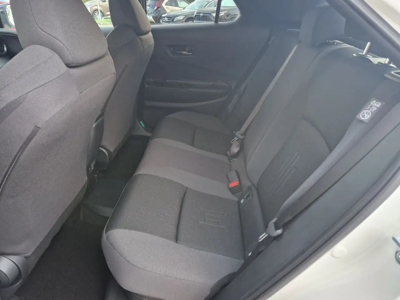 Toyota C-HR 2,0 Hybrid Plug-In 4x2 Teamplayer 10