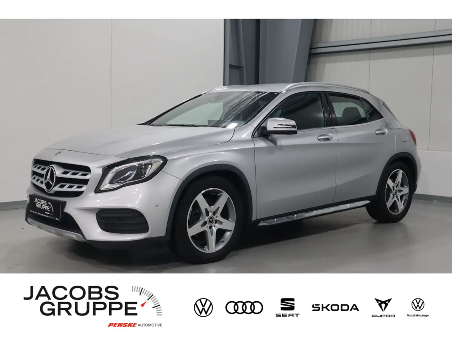 Mercedes-Benz GLA 250 Navi*SH*LED * Argintiu - 1