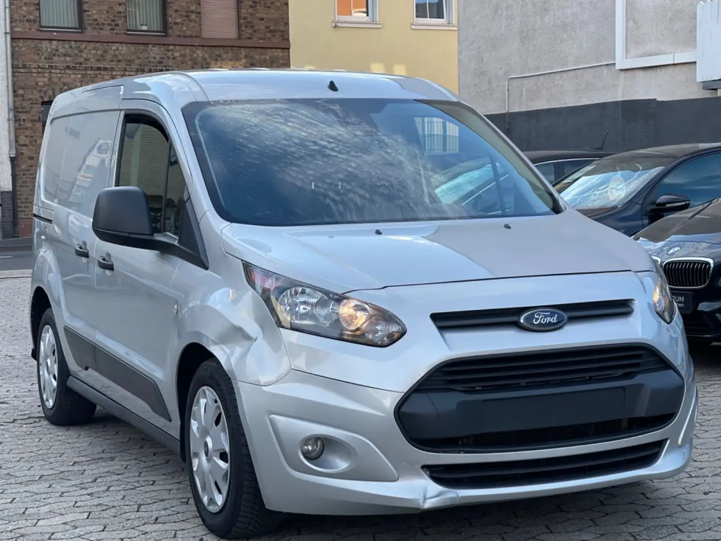 Ford Transit Connect Silber - 1