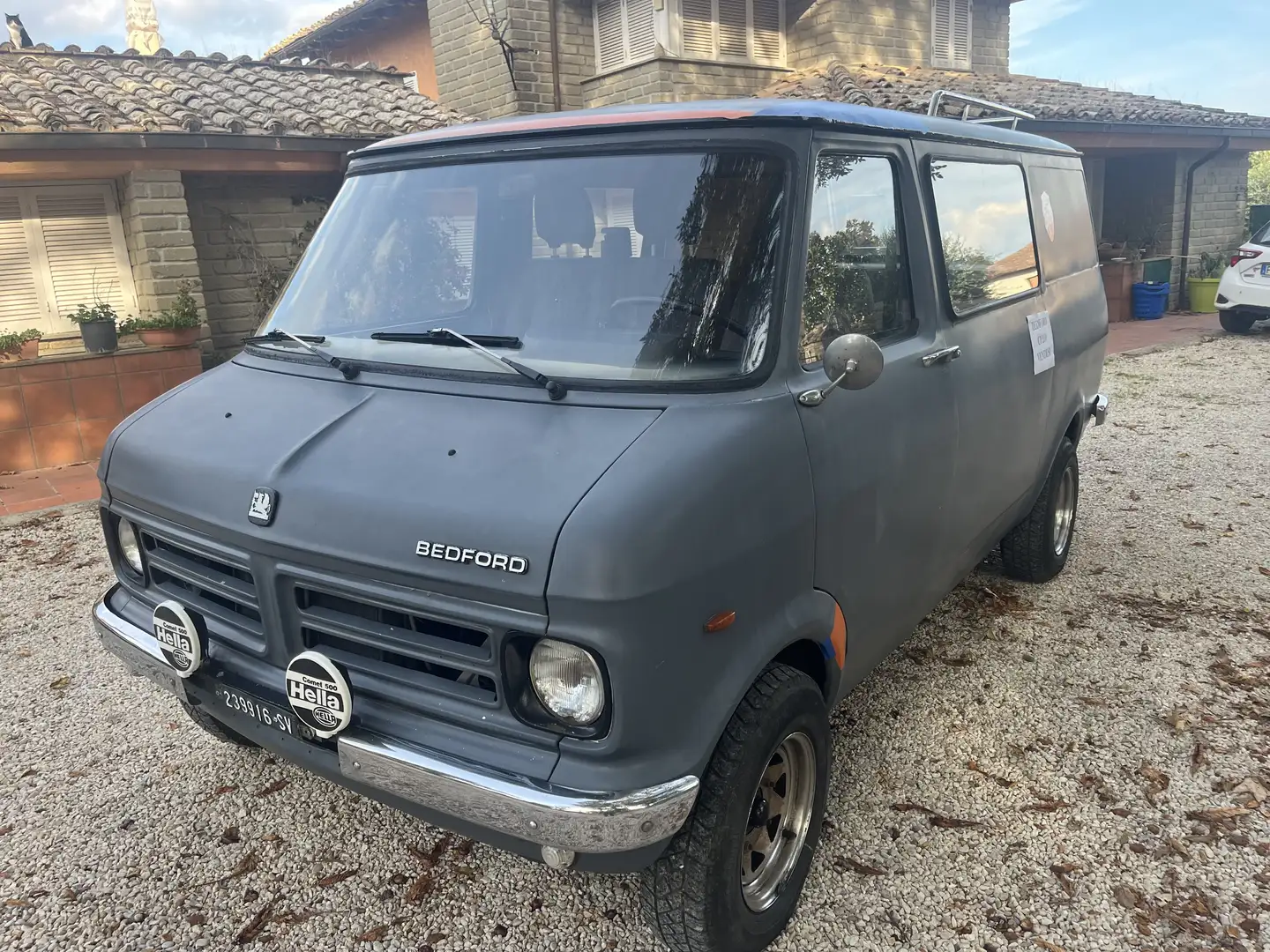 Bedford CF2 9 posti bus ASI - 2