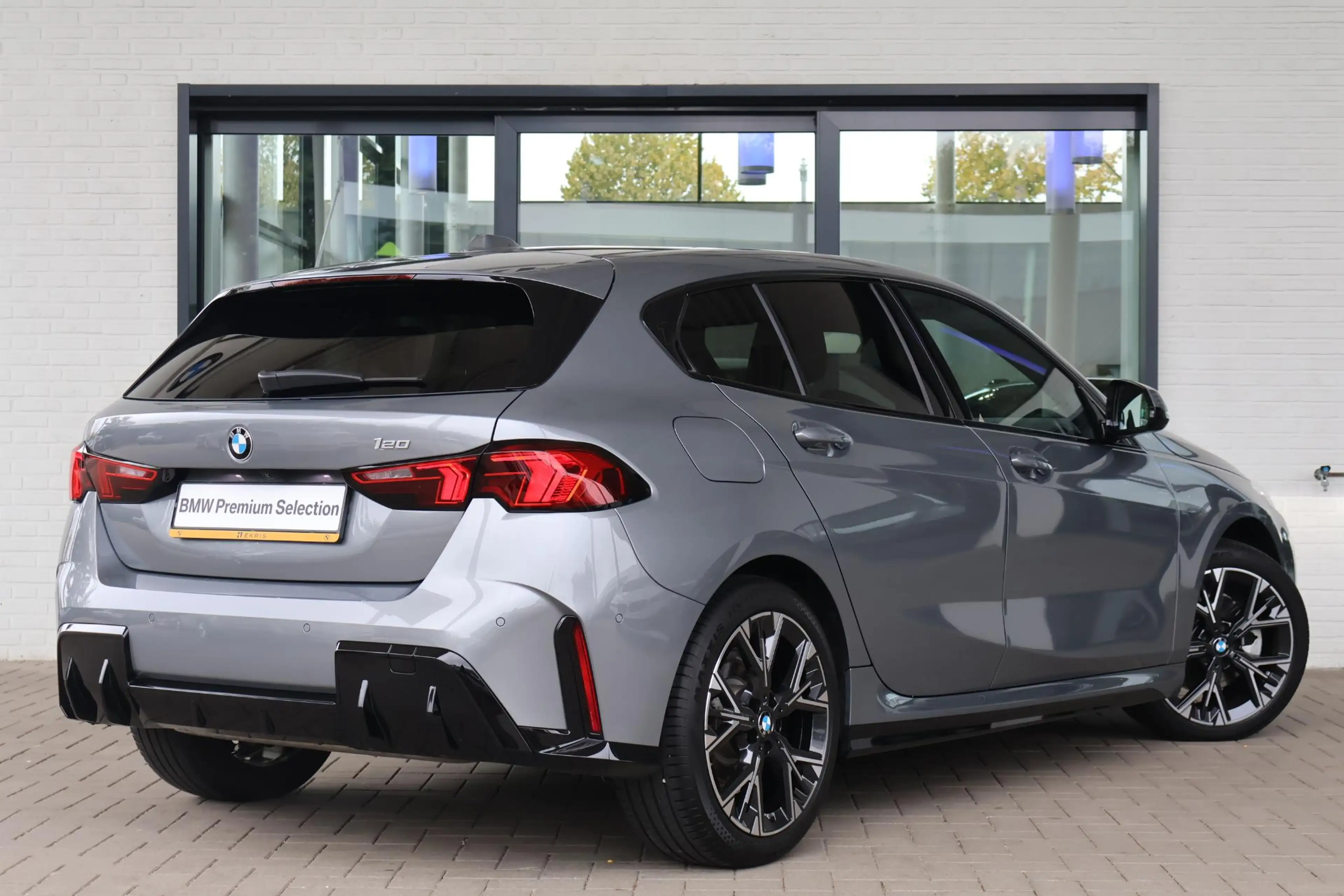 BMW 120 1 Serie | M Sport | Stoelverwarming | Achteruitrij — photo 2