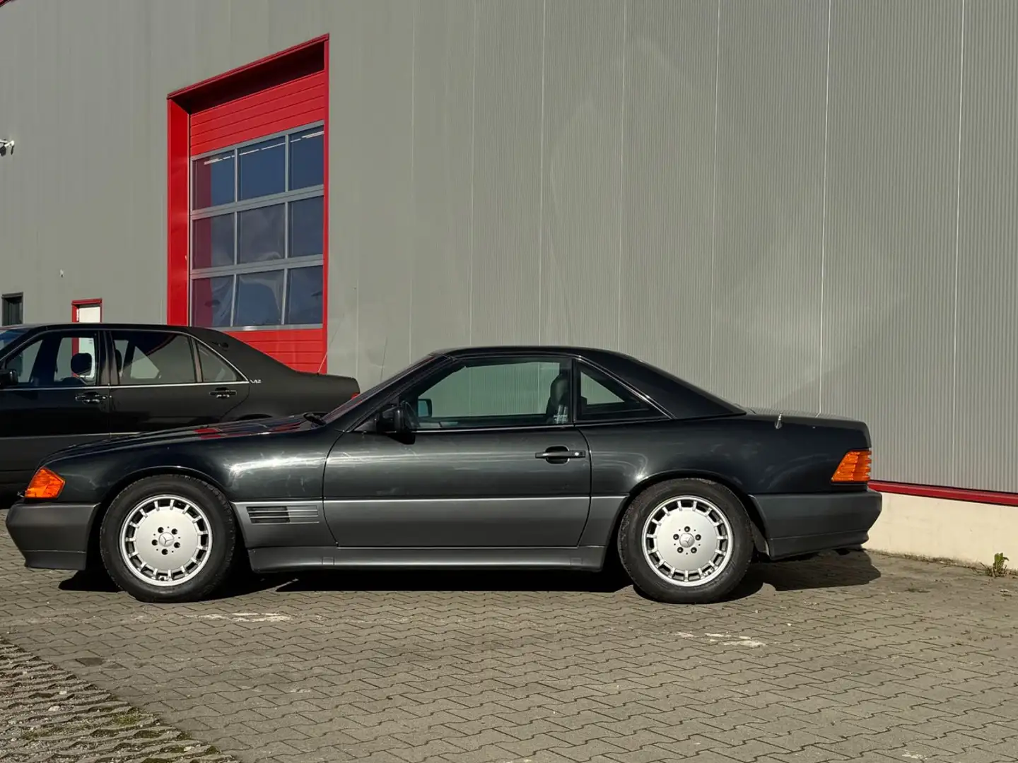 Mercedes-Benz SL 300 300SL-24 H-Kennzeichen ,Kindersitze Schwarz - 2