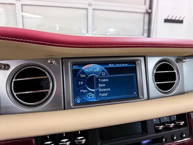 Rolls-Royce Phantom Coupe Coachline Chardonnay Metallic Bespoke Spec Ansicht 46
