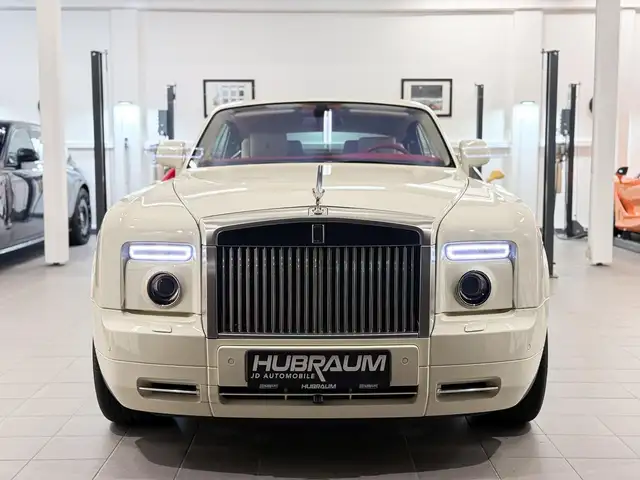 Rolls-Royce Phantom Coupe Coachline Chardonnay Metallic Bespoke Spec Ansicht 5