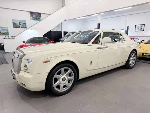 Rolls-Royce Phantom Coupe Coachline Chardonnay Metallic Bespoke Spec Ansicht 6