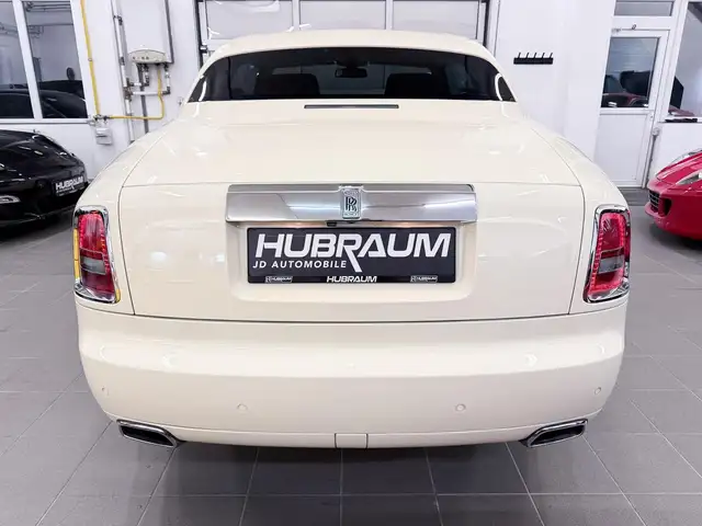 Rolls-Royce Phantom Coupe Coachline Chardonnay Metallic Bespoke Spec Ansicht 14