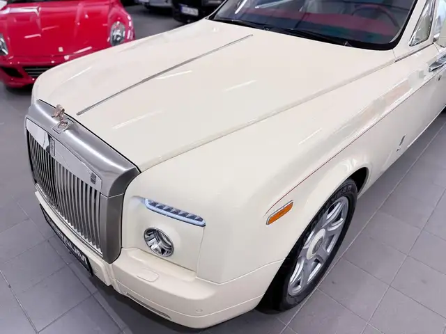 Rolls-Royce Phantom Coupe Coachline Chardonnay Metallic Bespoke Spec Ansicht 7