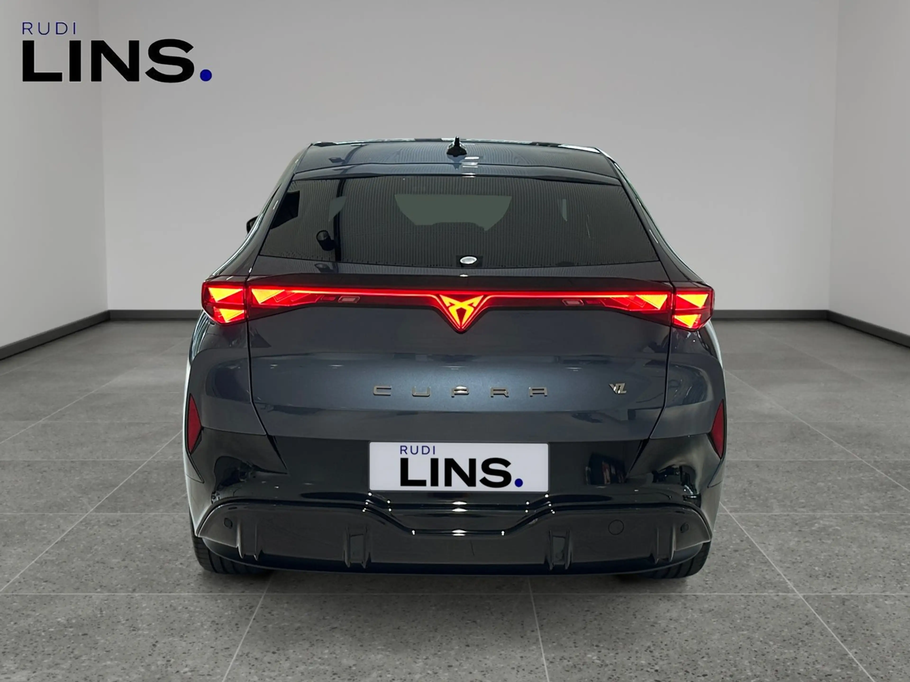 CUPRA Tavascan VZ 4Drive 250kW/340PS — photo 4