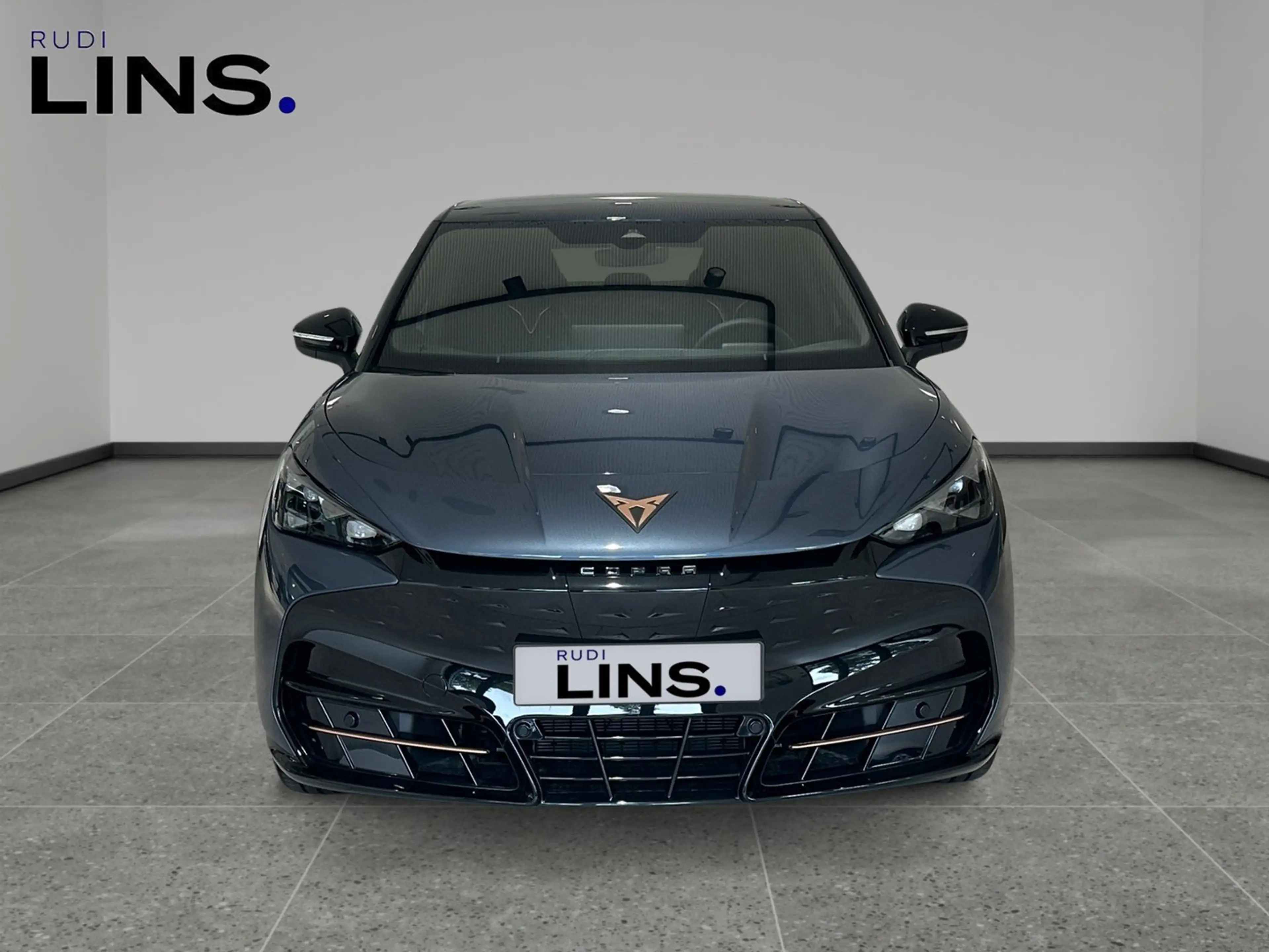 CUPRA Tavascan VZ 4Drive 250kW/340PS — photo 8