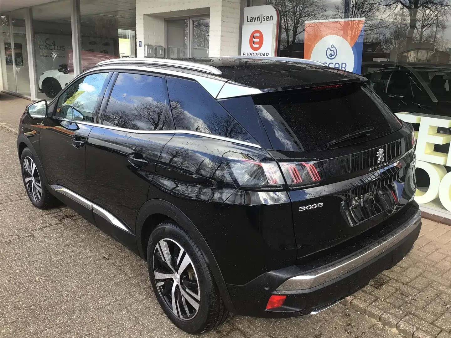 Peugeot 3008 1.2 PureTech 130pk S&S EAT8 GT Zwart - 2