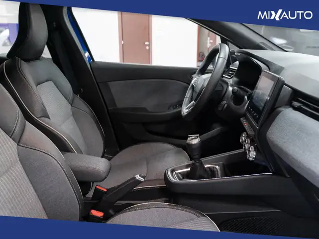 Renault Clio view 14