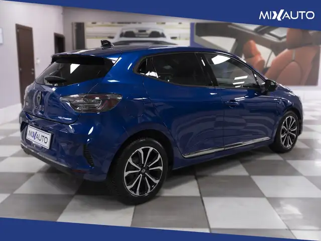 Renault Clio view 5