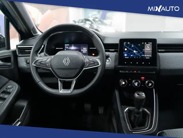 Renault Clio view 11