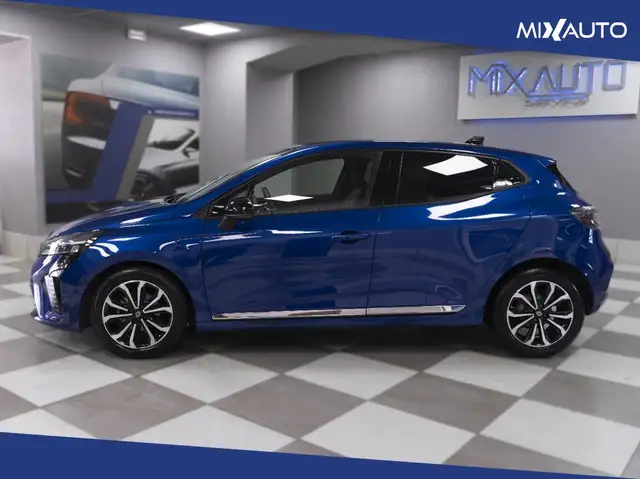 Renault Clio view 3